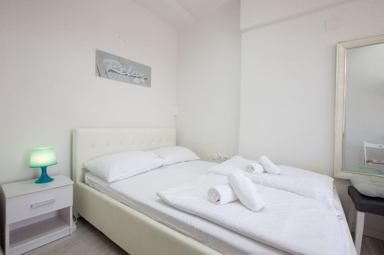 Lilly Studio Apartments Zadar Exteriör bild
